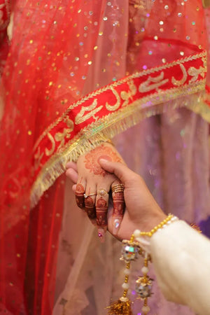 Custom name nikah dupatta Pakistan - red bridal entry dupatta giftstudio.shop
