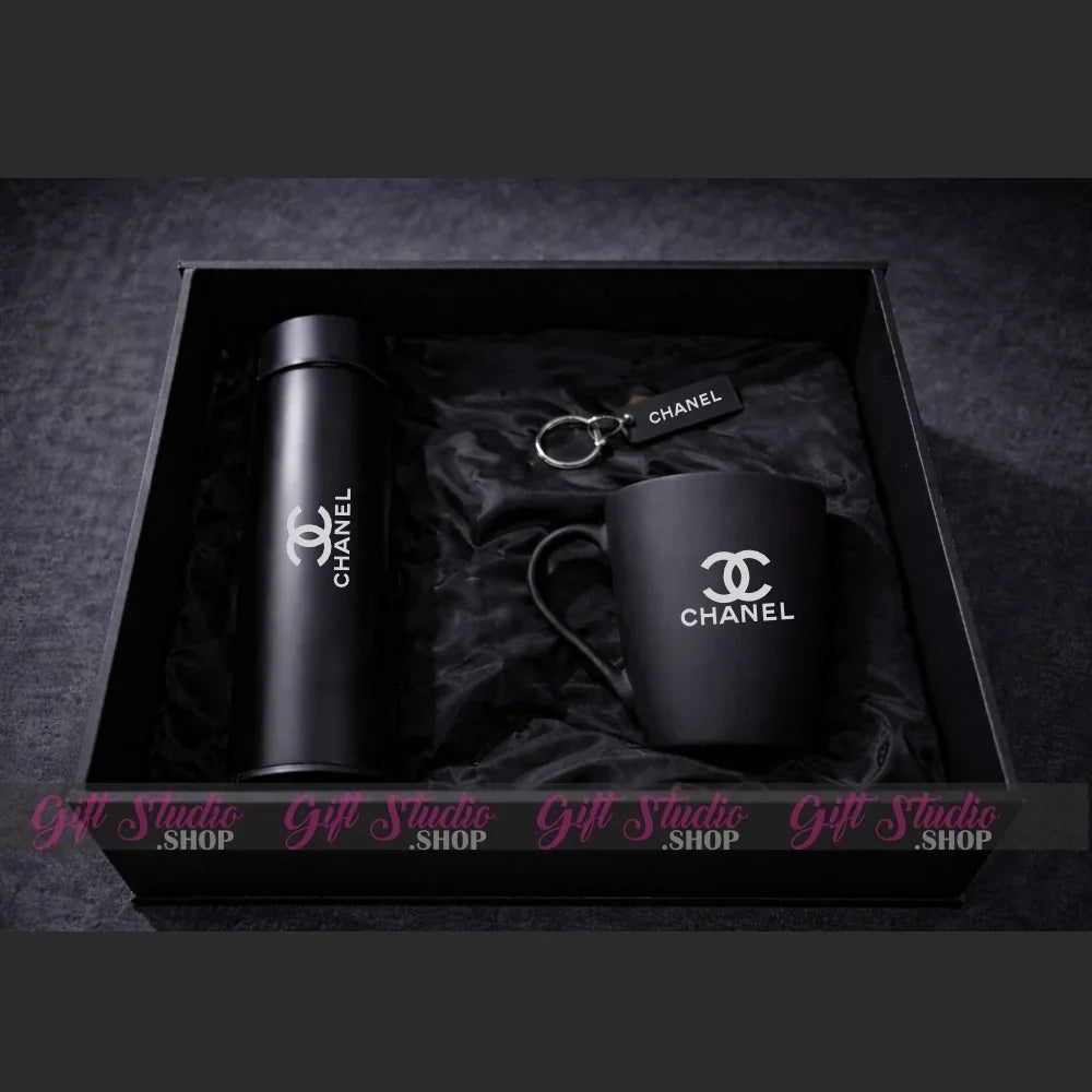 Branded corporate gifts Pakistan - premium custom business gift box Gift Studio