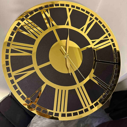 Majestic Roman clock with Roman numerals in 2-layer acrylic and MDF, displayed on a white wall