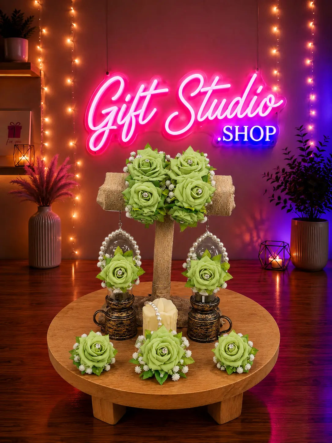 Fresh Flower Jewellery Set for Mehndi Real Genda and Motia Bridal Set - Gift Studio Pakistan photo 2